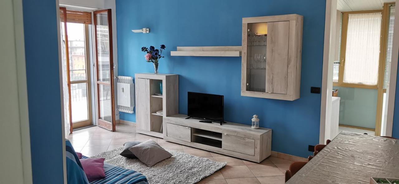דירות Attico Trilocale Con Solarium A בורגטו סנטו ספיריטו מראה חיצוני תמונה